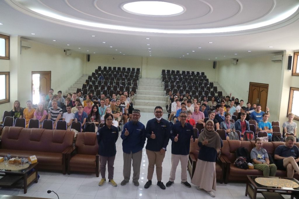 Fakultas Geografi UGM menerima kunjungan dari peserta International